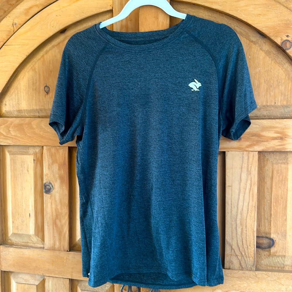 Rabbit women’s XL running top